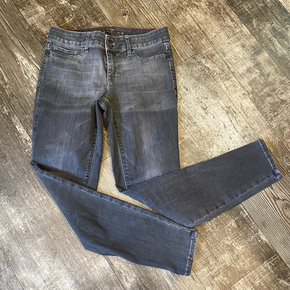 White House Black Market The Jegging Size 2 Petite Grey Stretch Denim